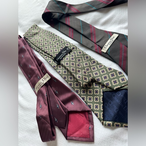 🙏Dior Mens Ties (3pcs) - Picture 13 of 17